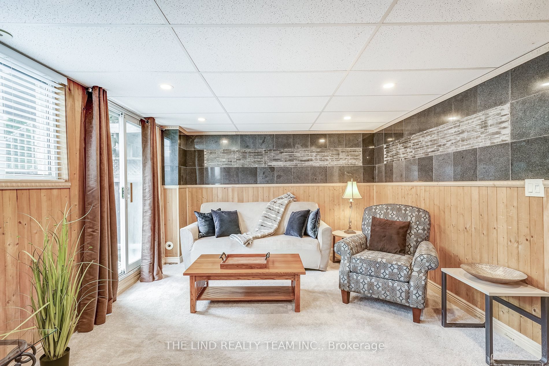 84 Coleridge Dr