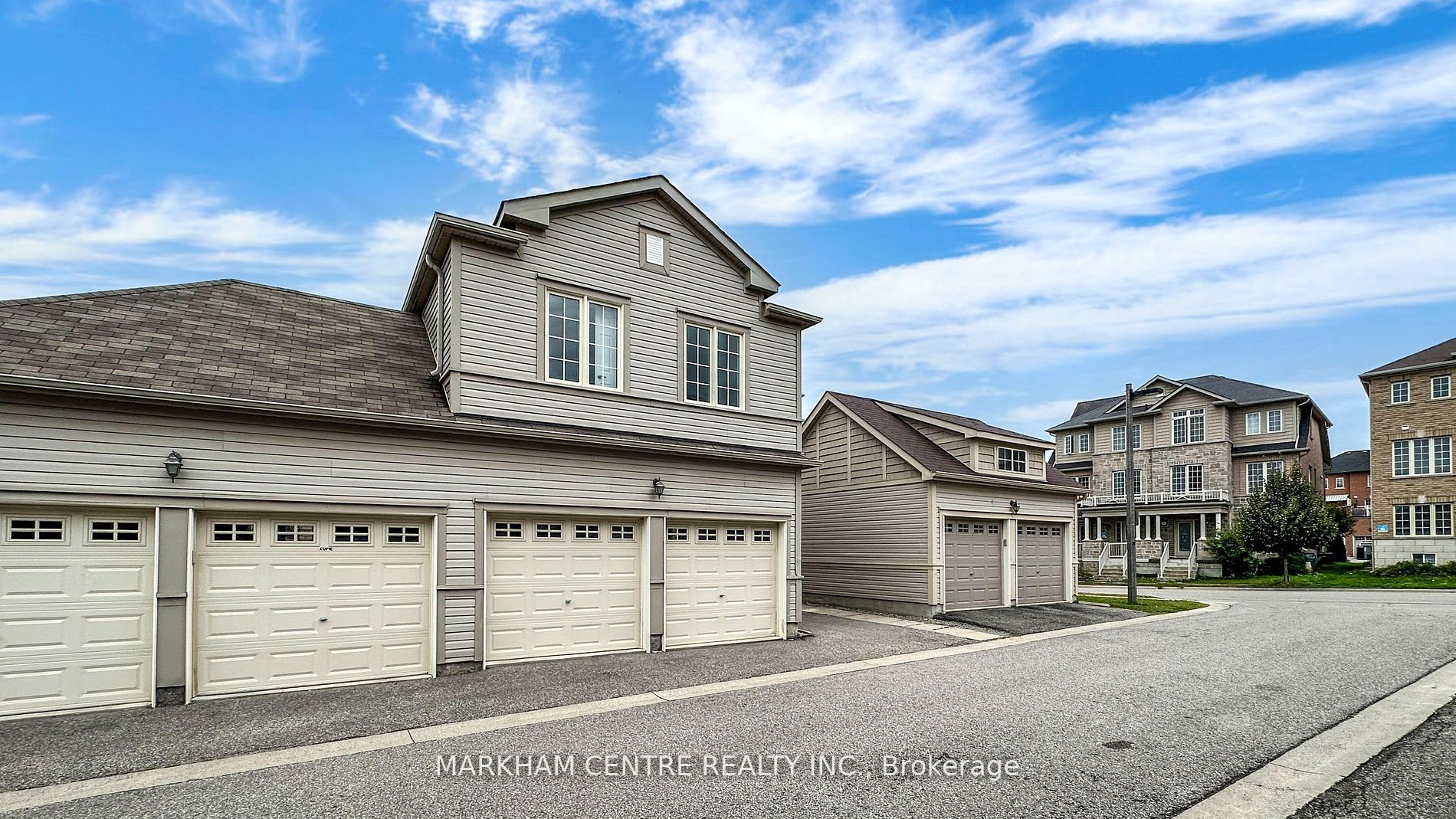 12 Paper Birch Dr