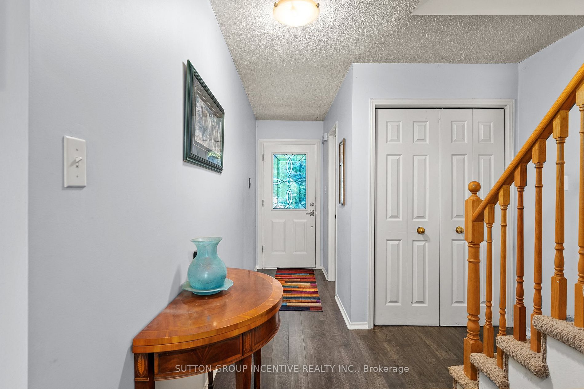 53 Oakridge Crt