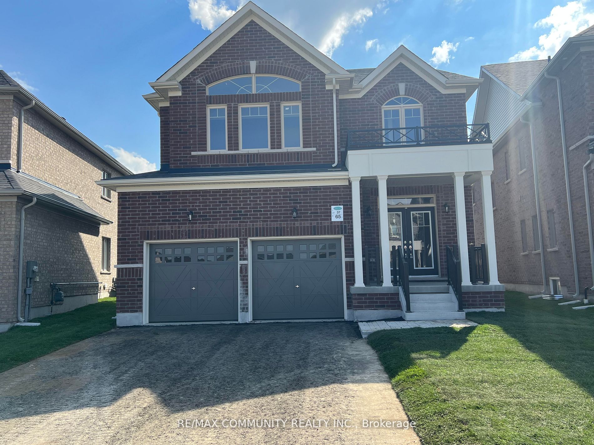65 Mac Campbell Way
