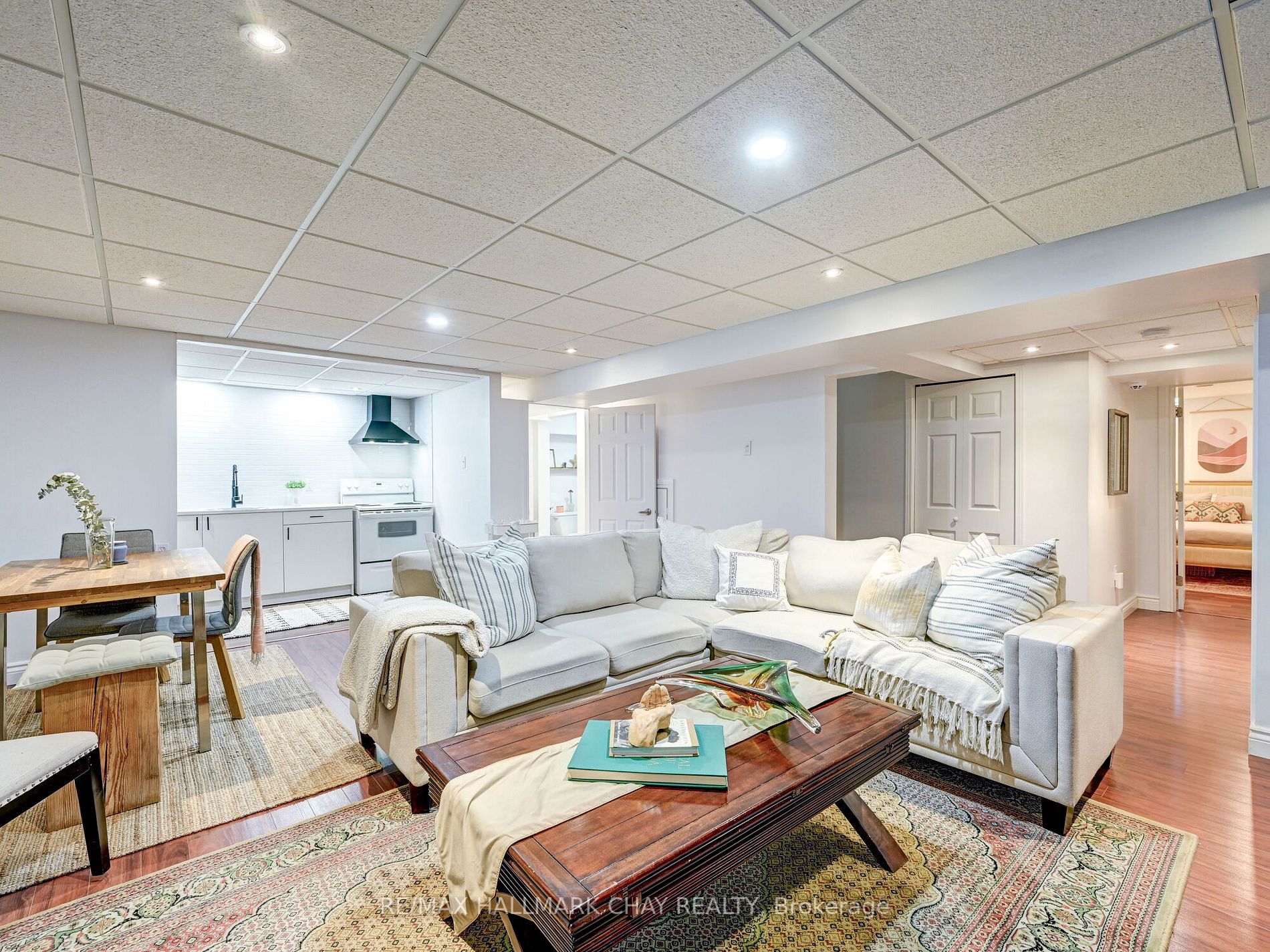 62 Dunning Dr