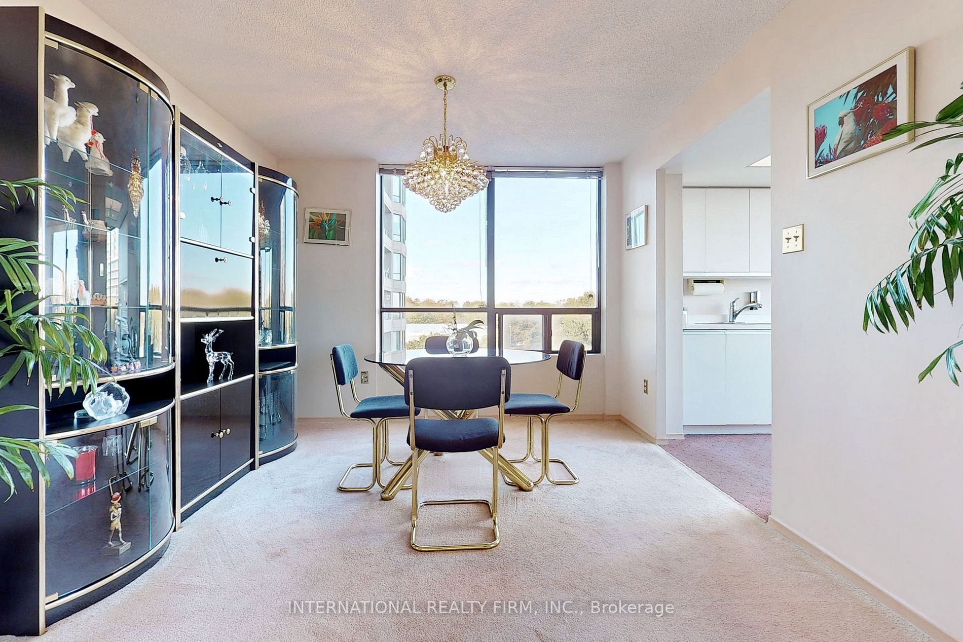 7420 Bathurst Street, #501