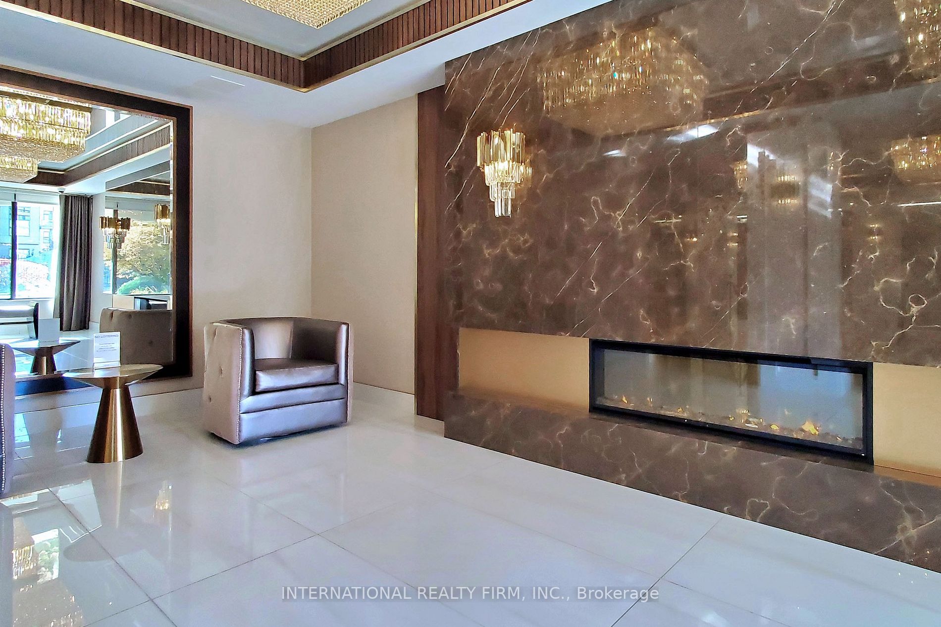 7420 Bathurst Street, #501