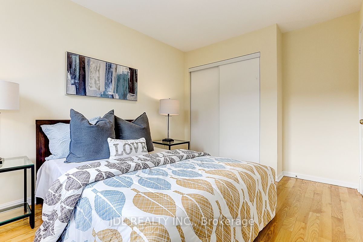 14 Zermatt Way, #21