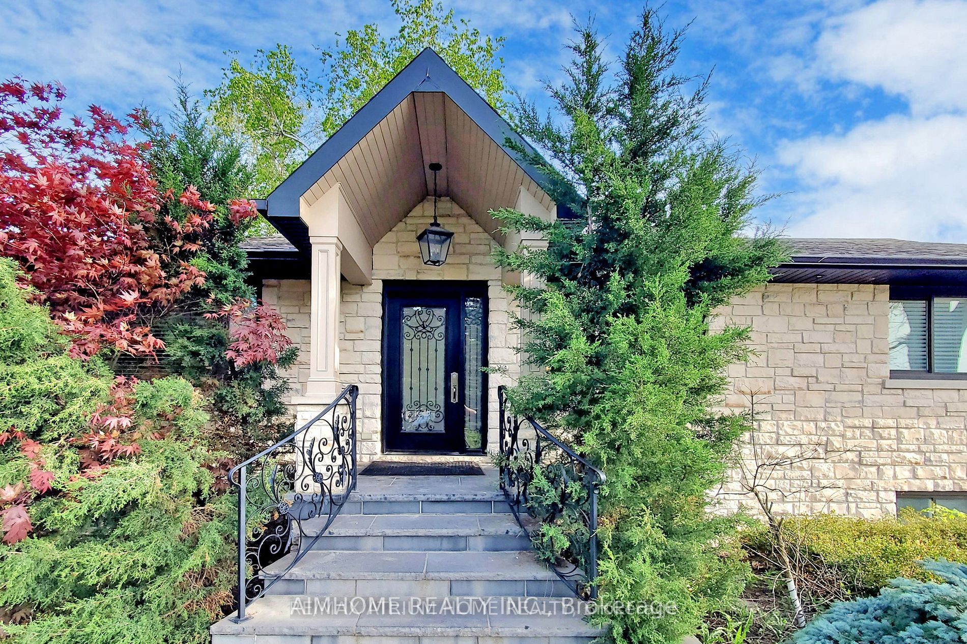 39 Westwood Lane