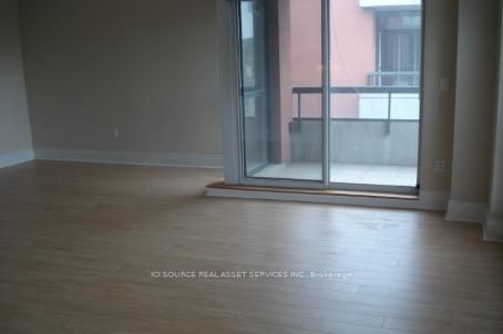 53 Woodbridge Ave, #411