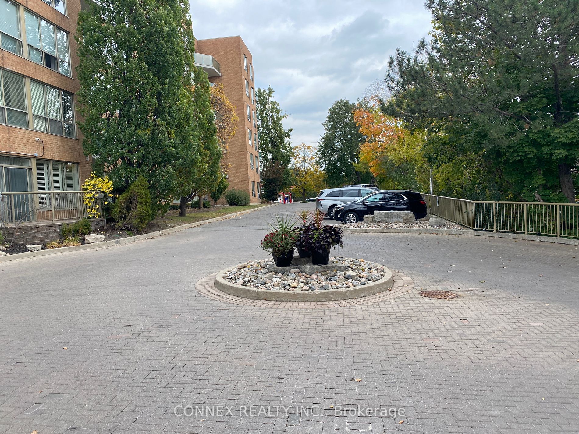 14924 Yonge St, #704