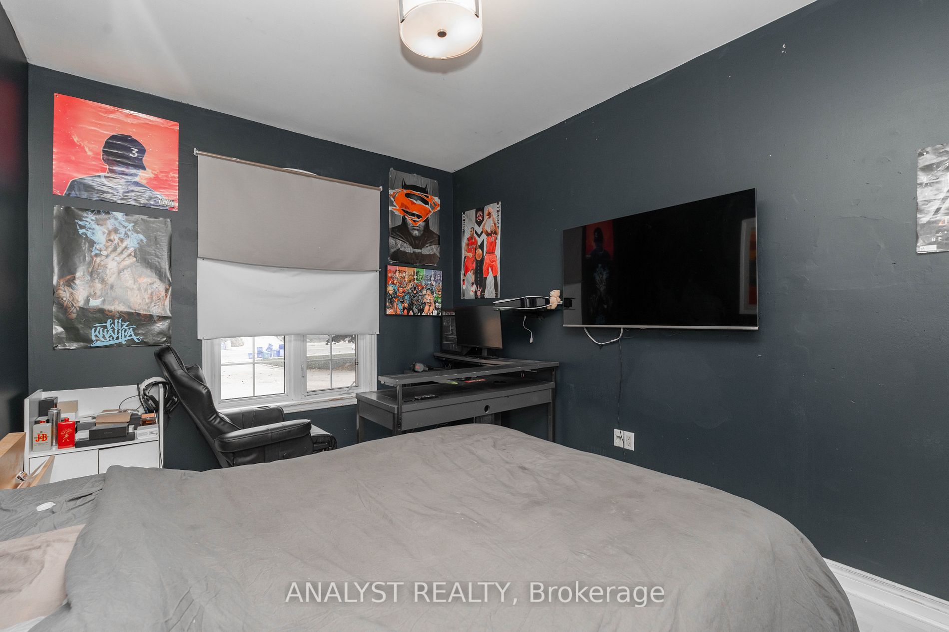 13076 Keele St
