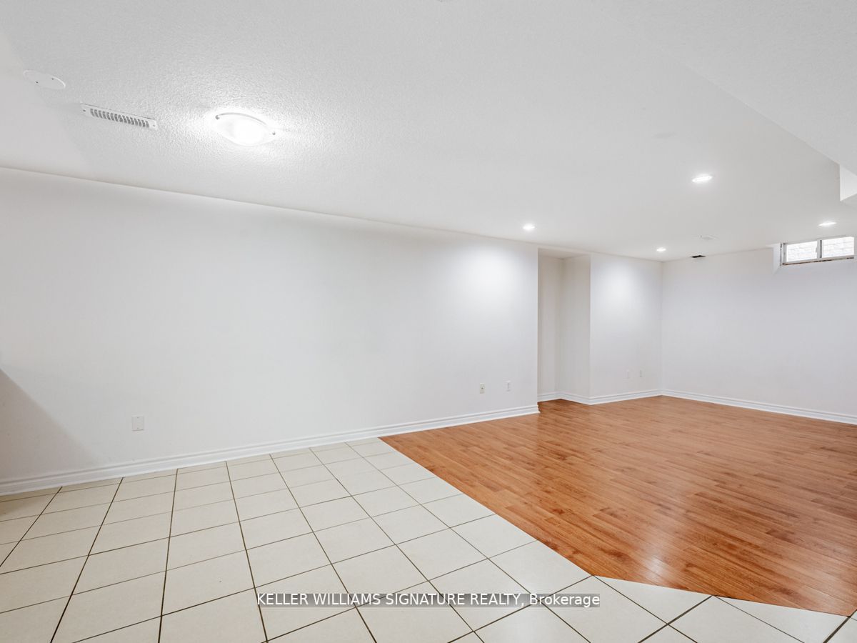 122 America Ave, #Lower