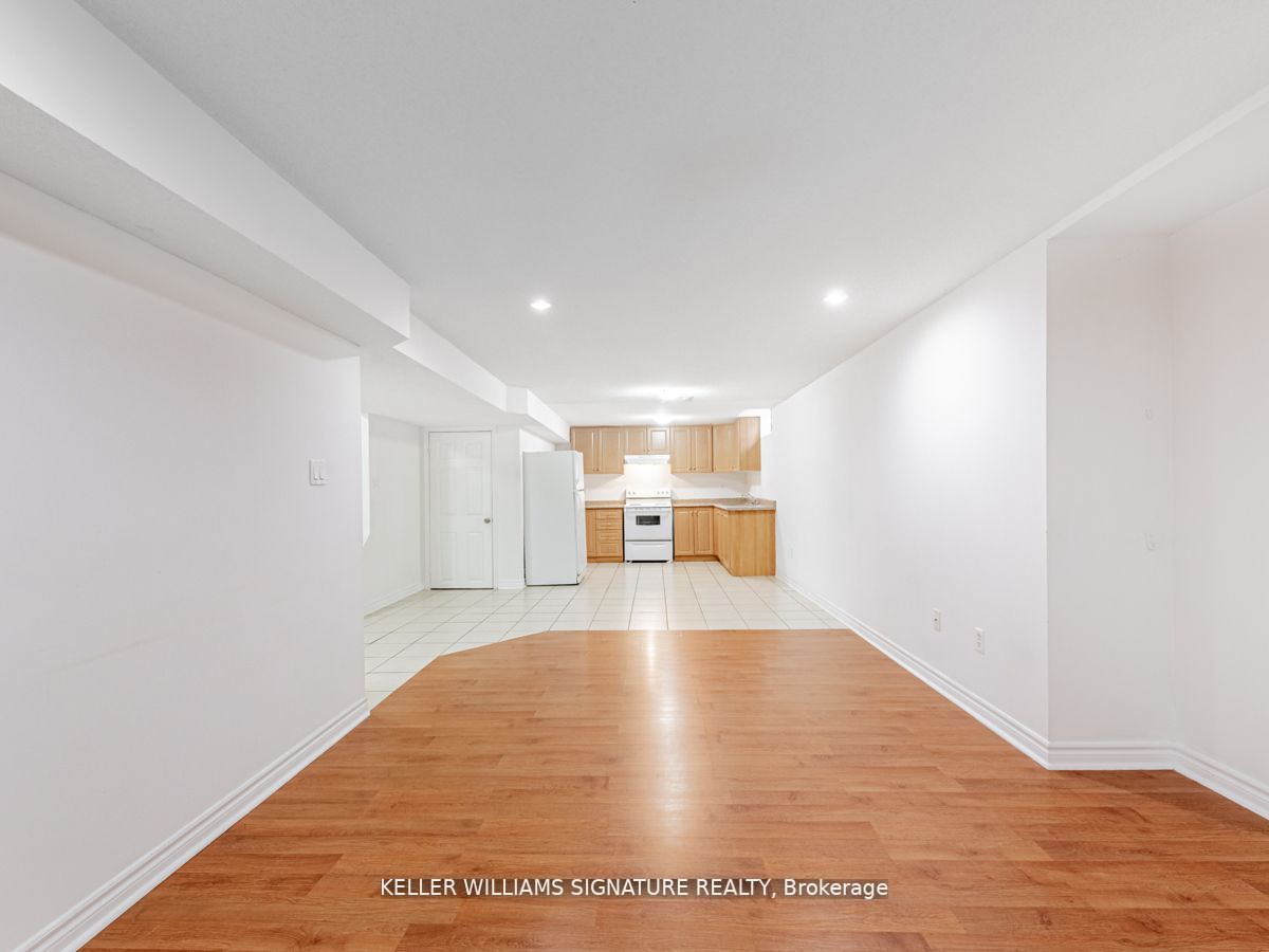 122 America Ave, #Lower