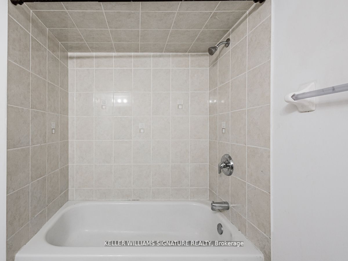 122 America Ave, #Lower