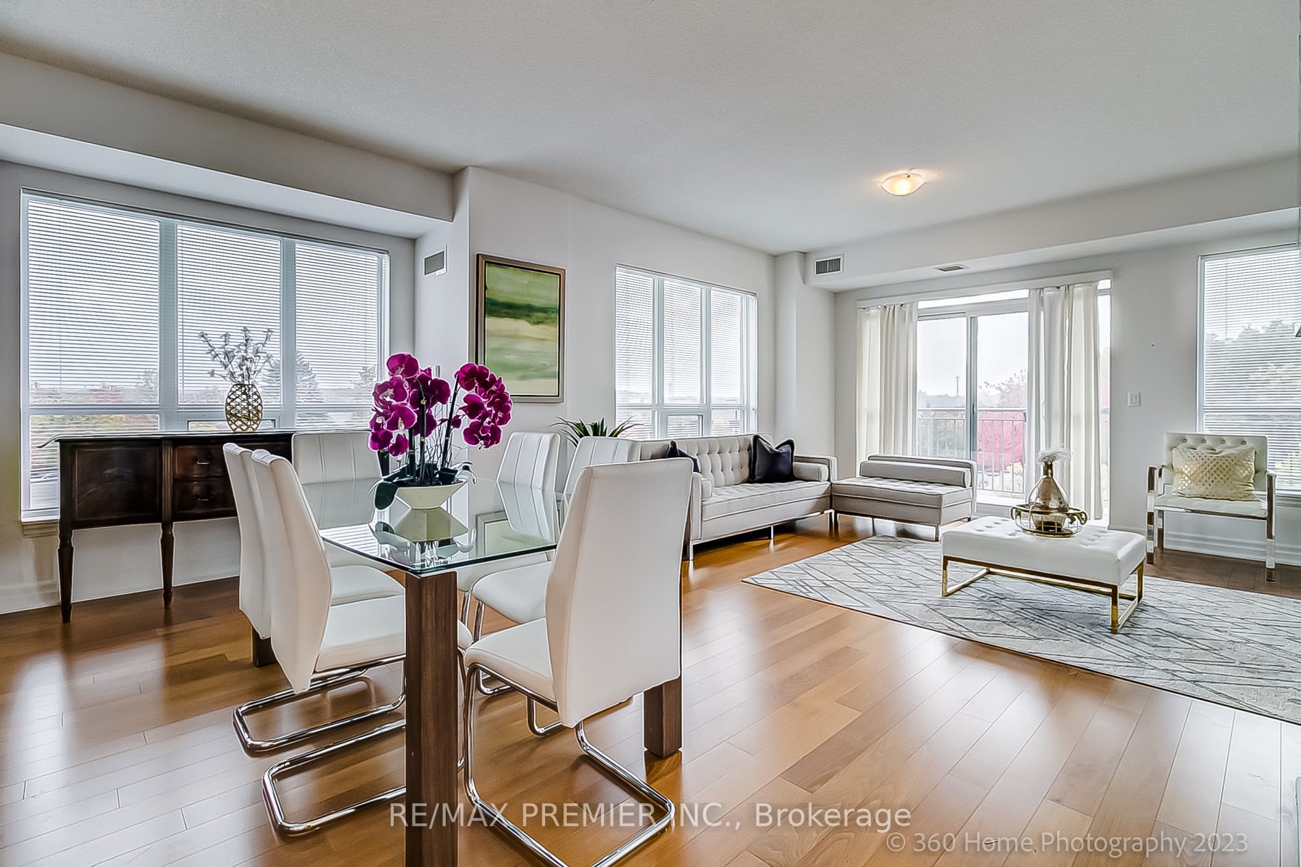 180 John West Way, #333