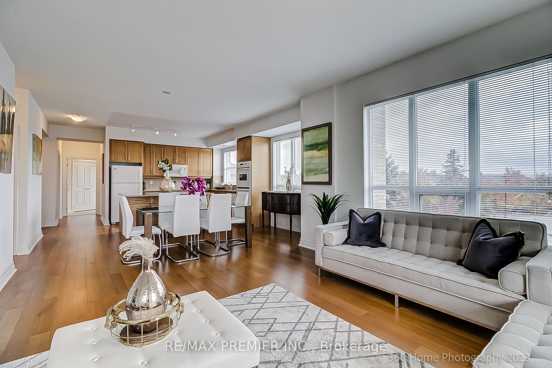 180 John West Way, #333