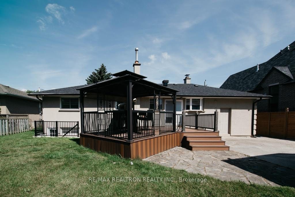 31 Goodman Cres