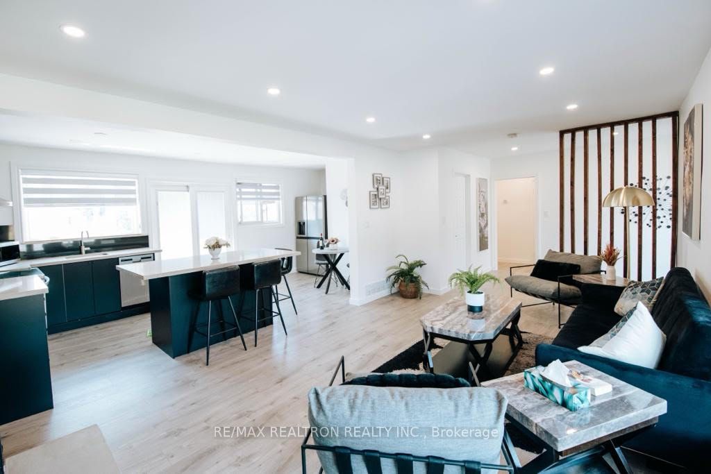 31 Goodman Cres