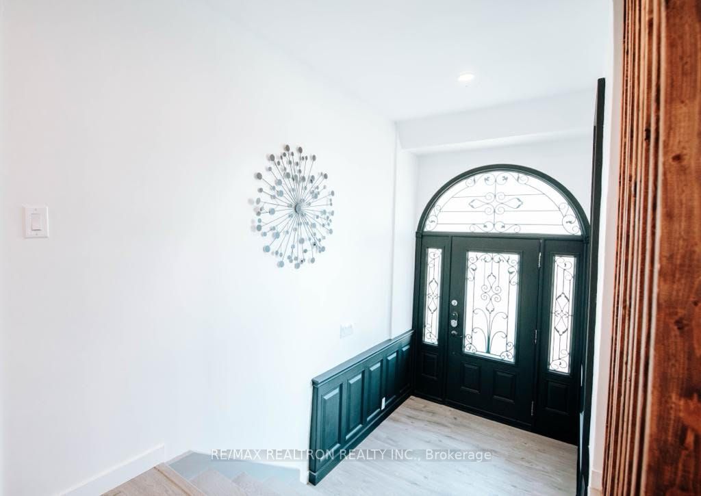 31 Goodman Cres