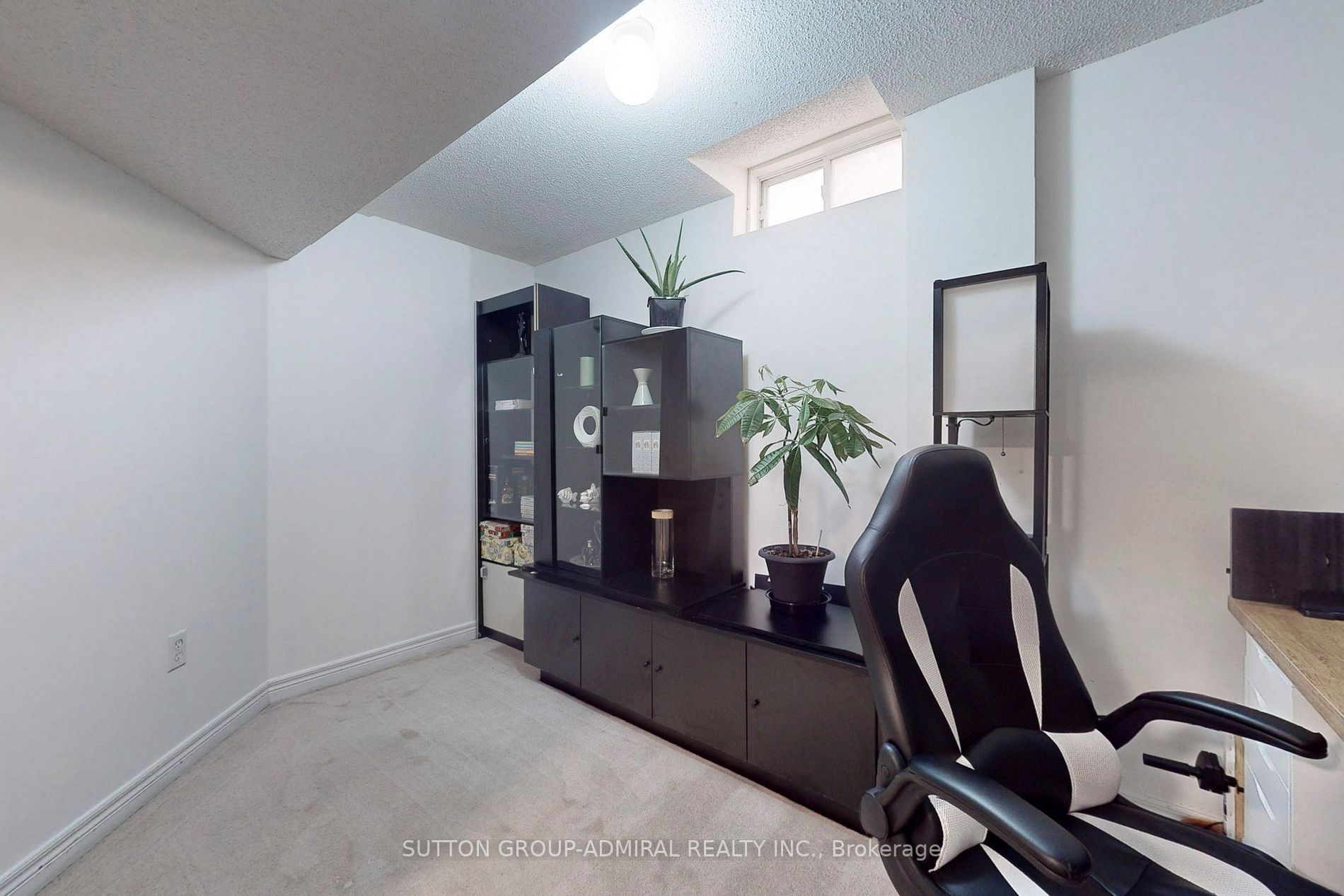 144 Bachman Dr