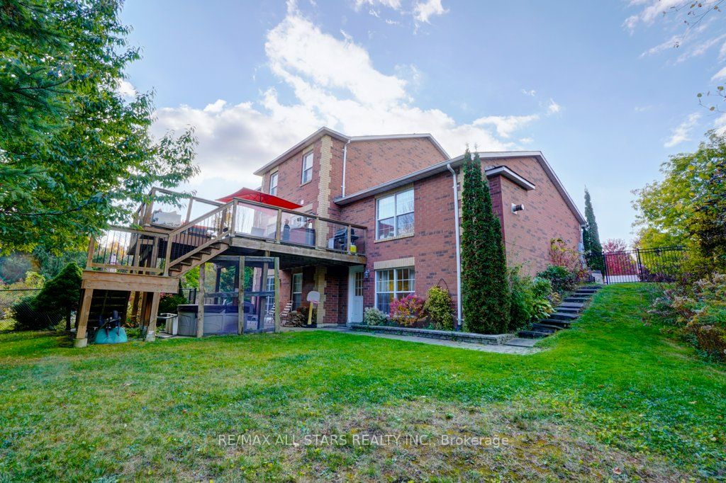 15 Rachel Lee Crt