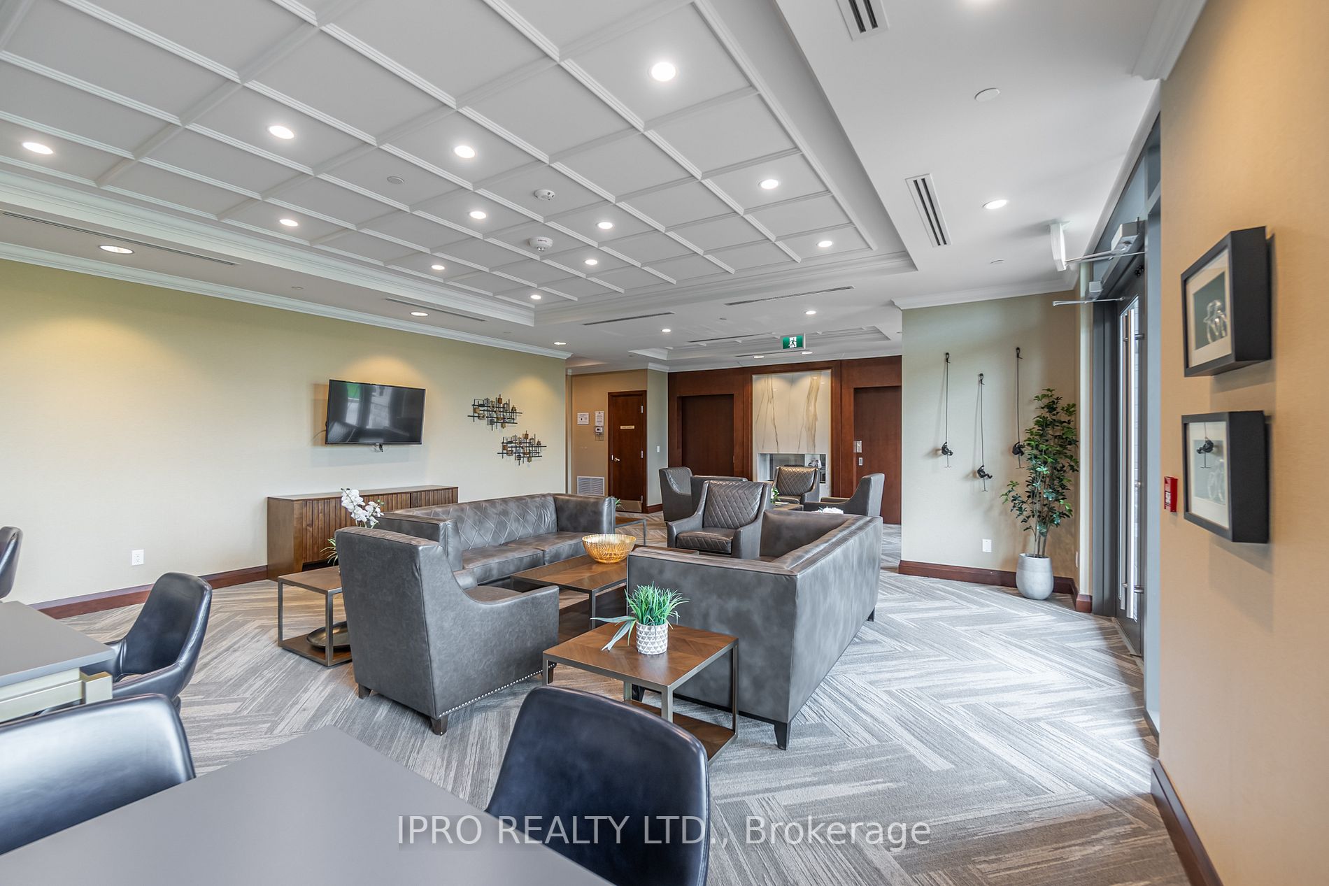 25 Baker Hill Blvd, #314
