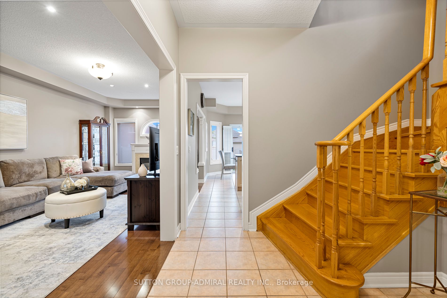 6 Sylwood Cres