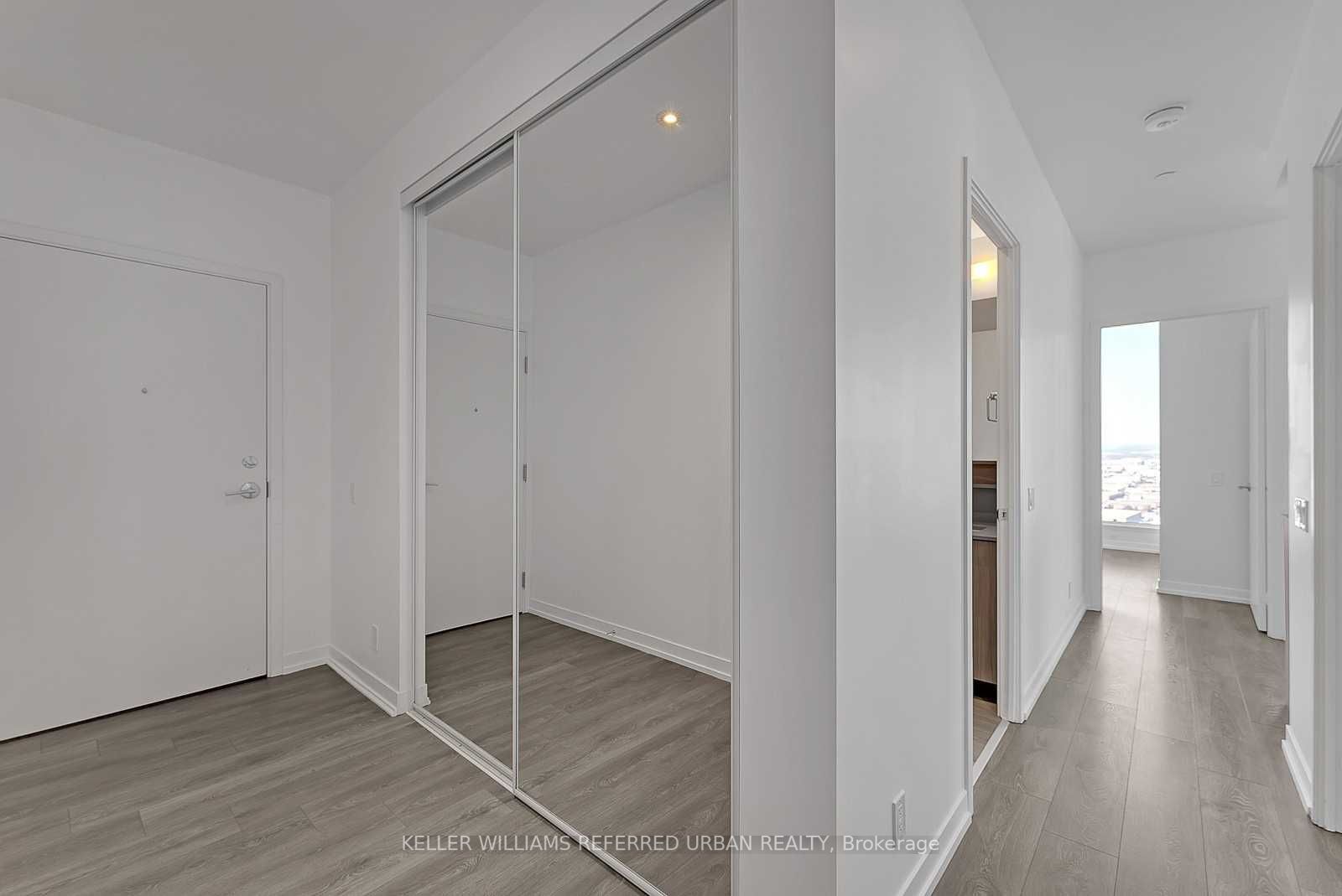 950 Portage Pkwy, #6002