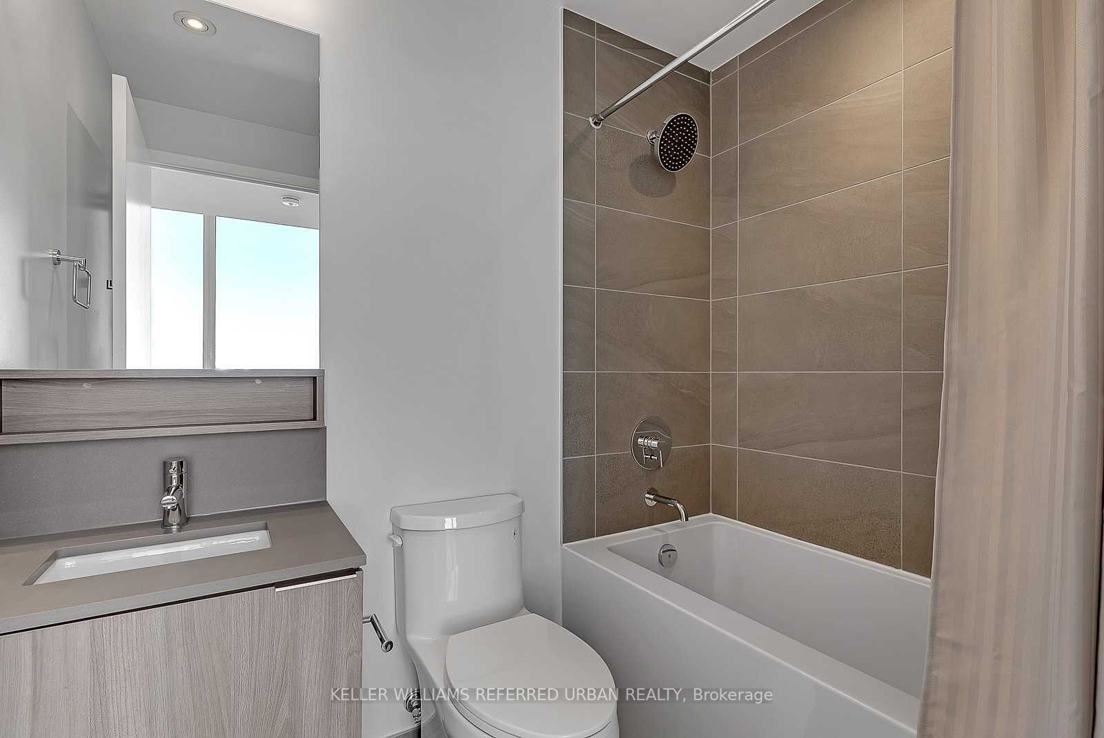 950 Portage Pkwy, #6002