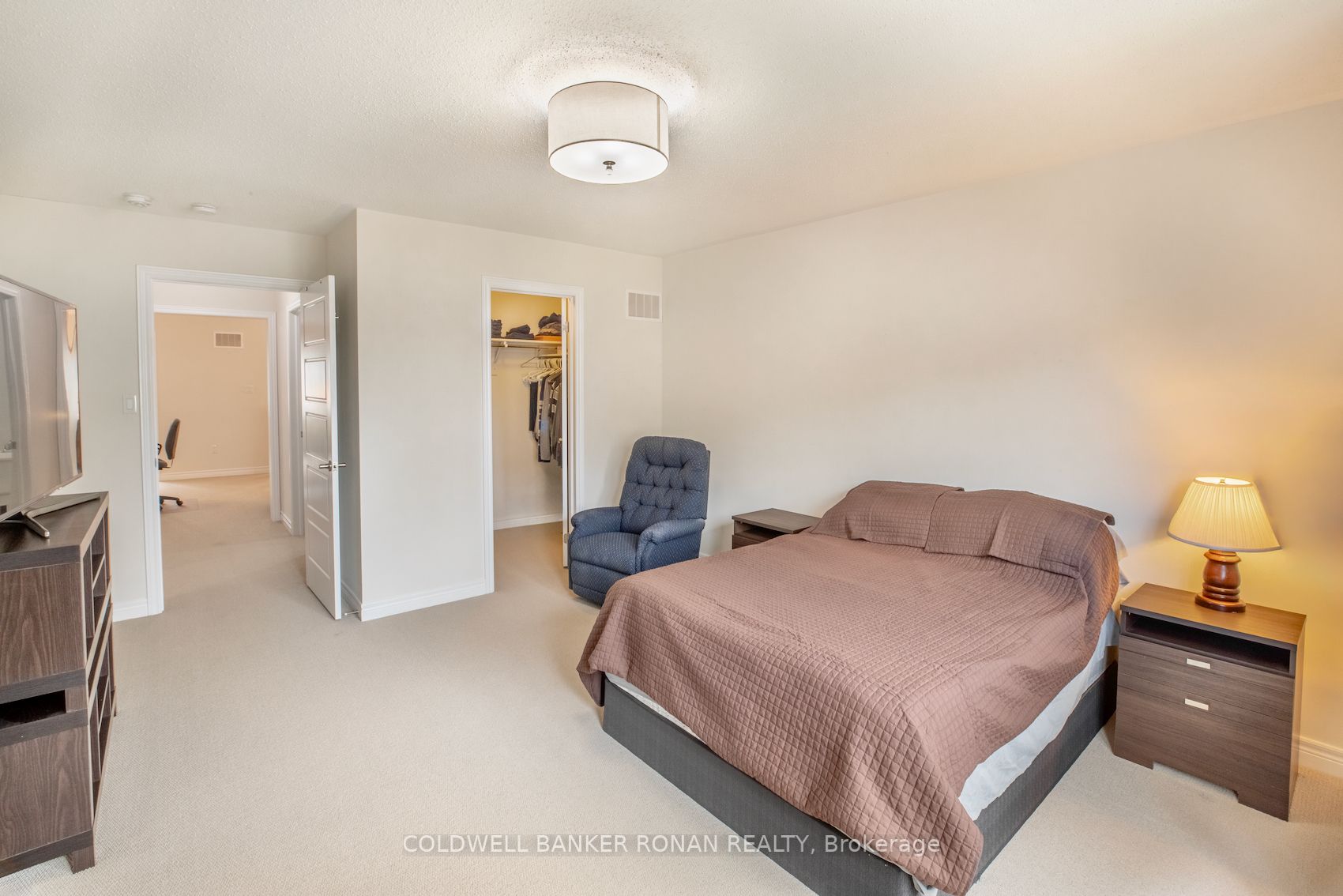 53 Michaelis St