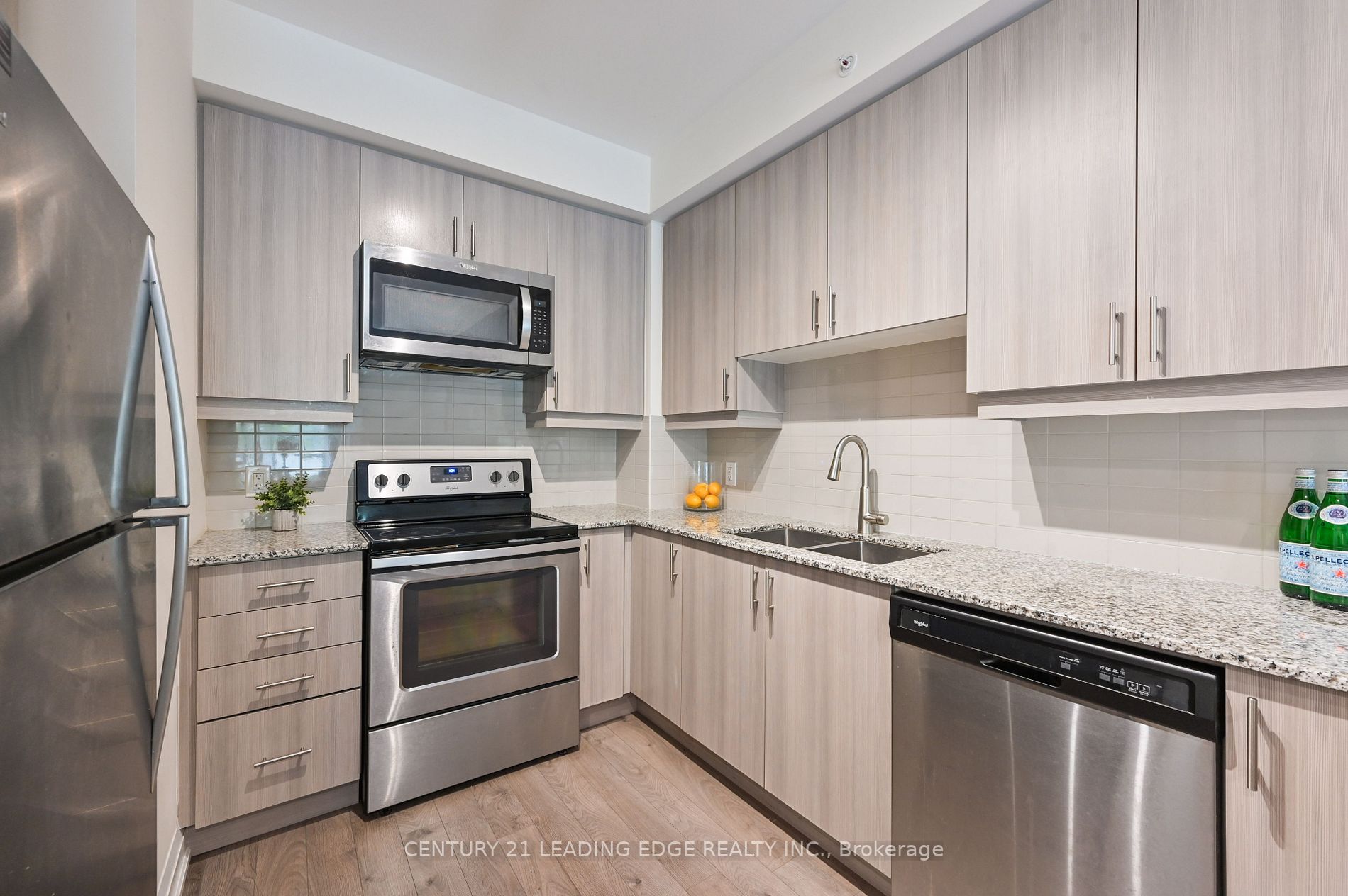 481 Rupert Ave, #2110