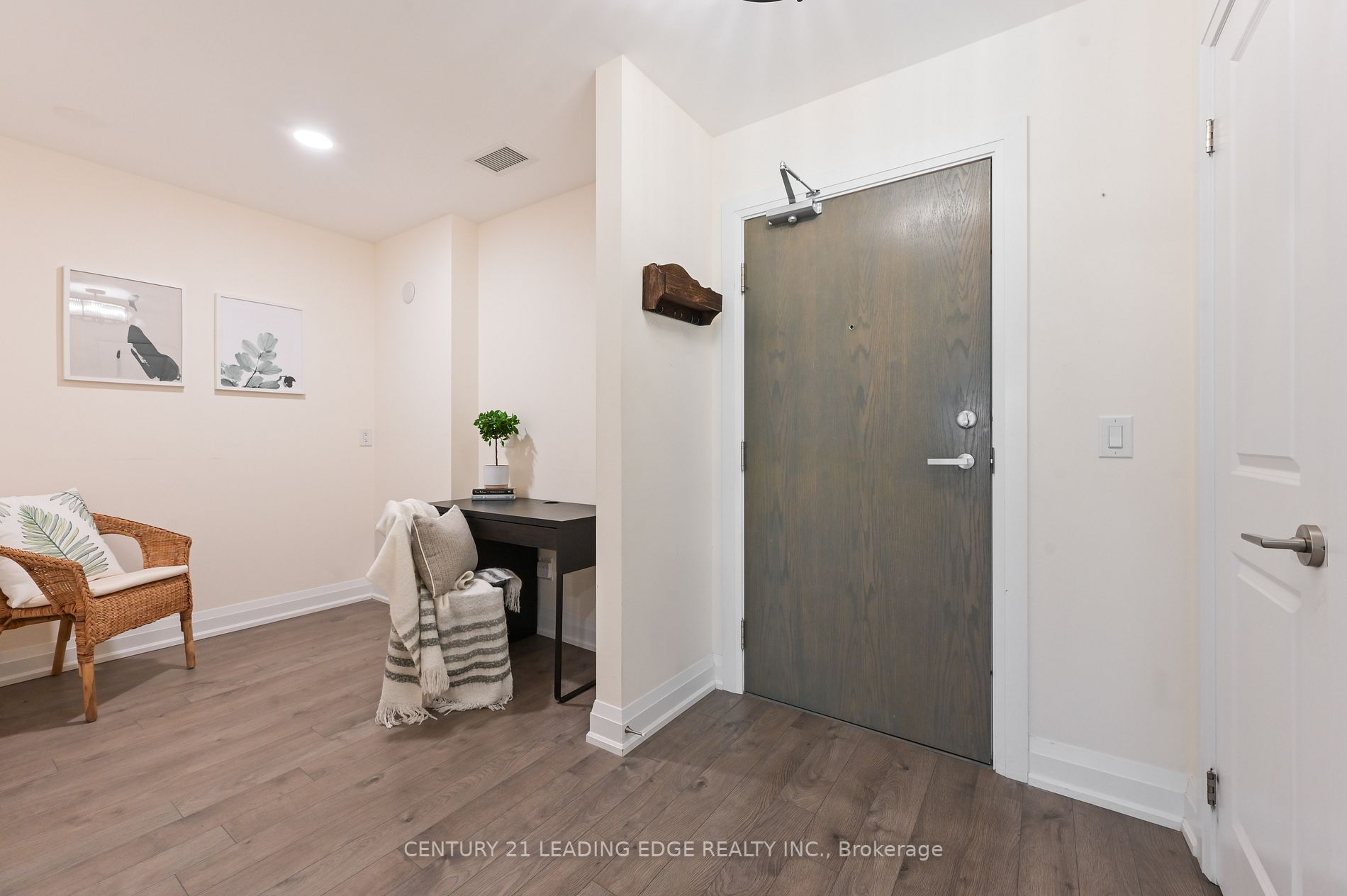 481 Rupert Ave, #2110