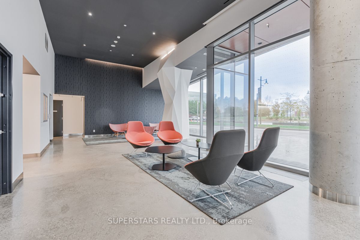 8 Rouge Valley Dr, #808
