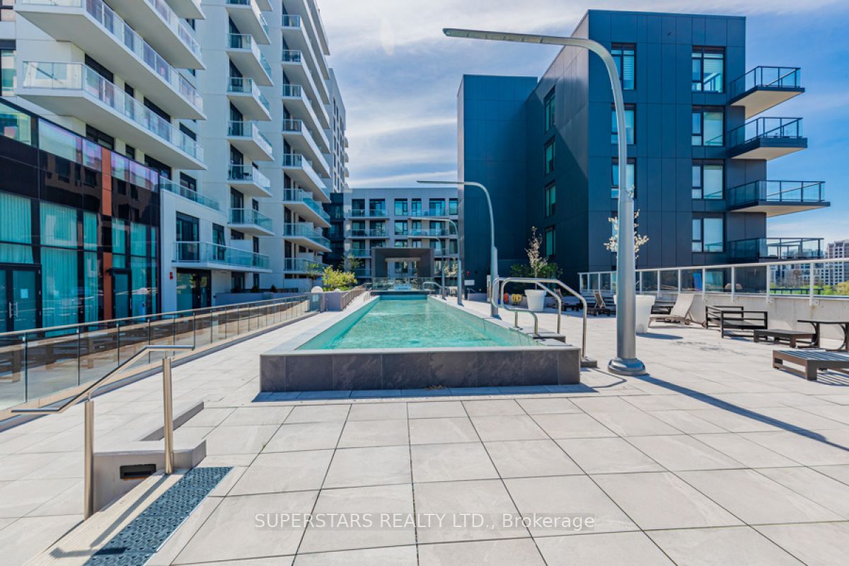 8 Rouge Valley Dr, #808