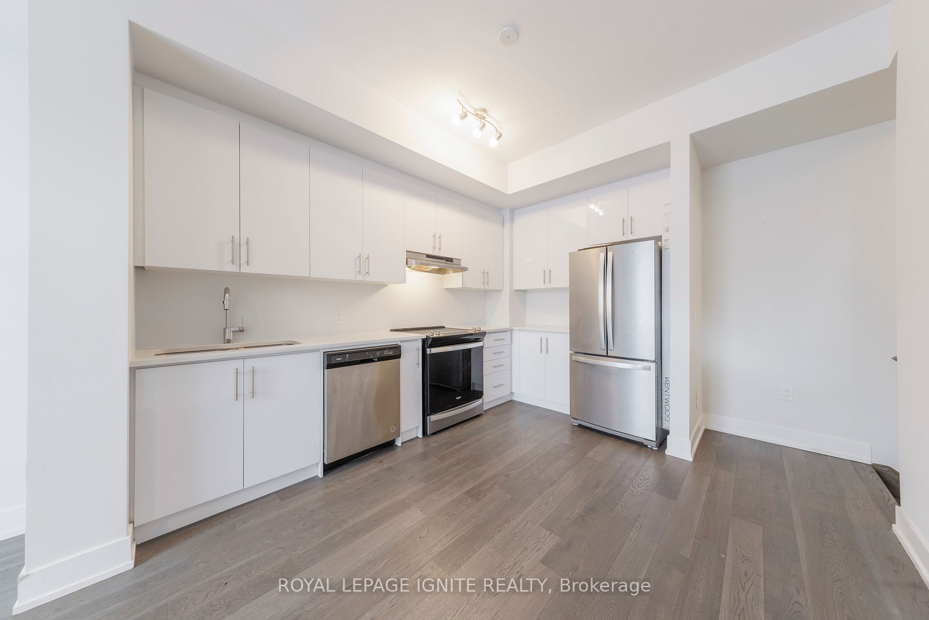 9580 Islington Ave, #L142