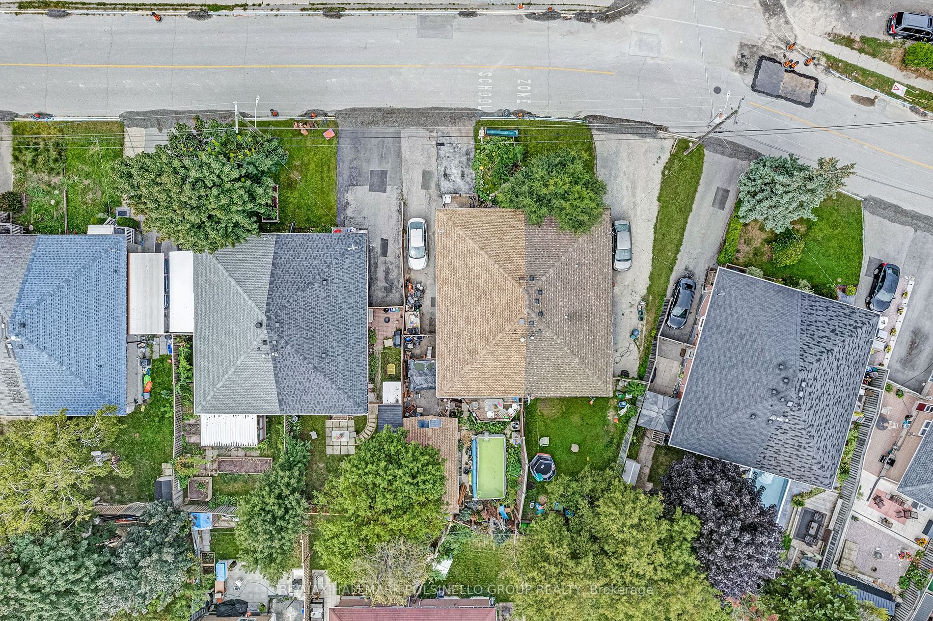 63 Longford Dr