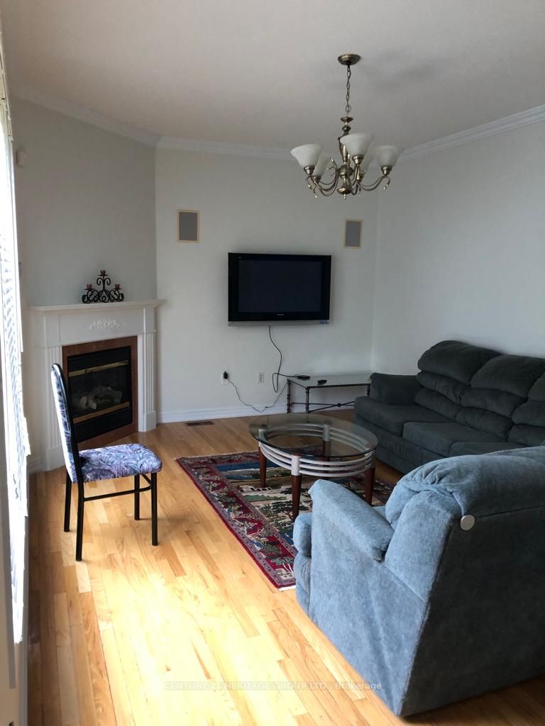 1 Heathfield Avenue