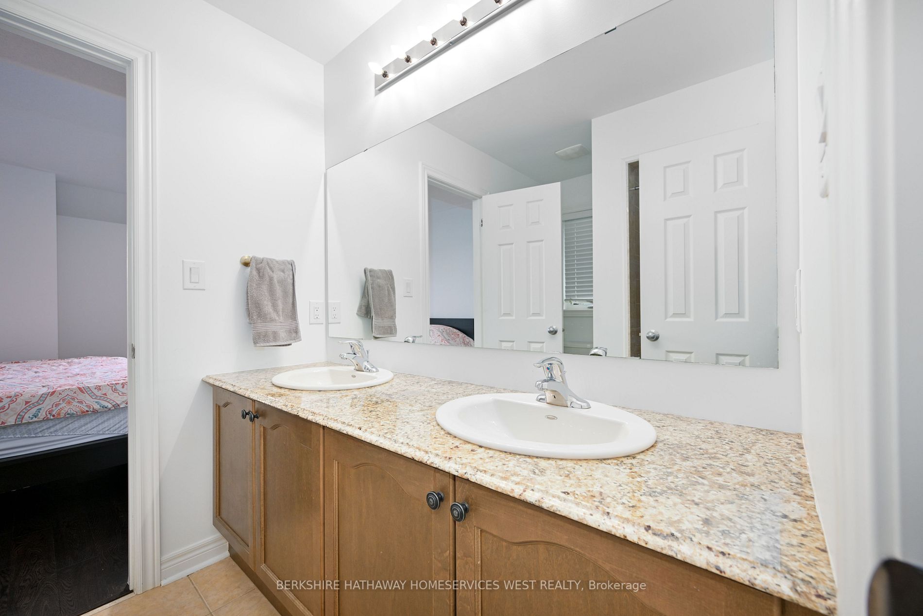 59 Gwillimbury Dr