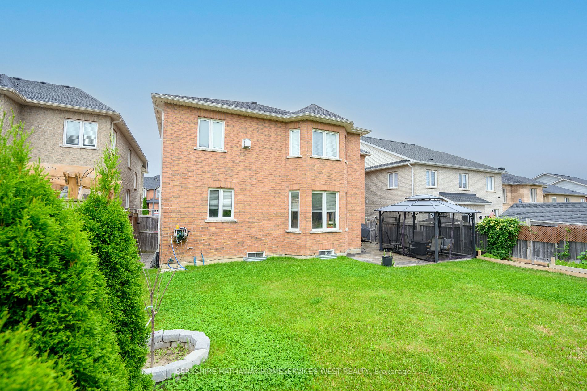 59 Gwillimbury Dr