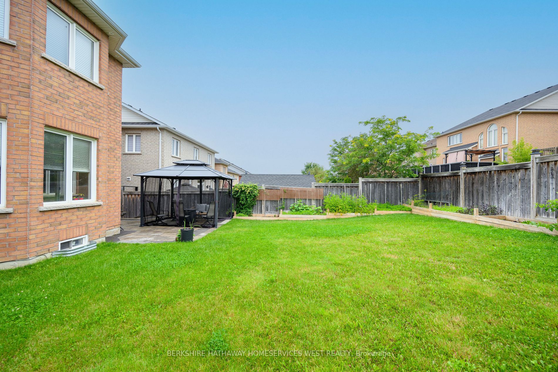 59 Gwillimbury Dr
