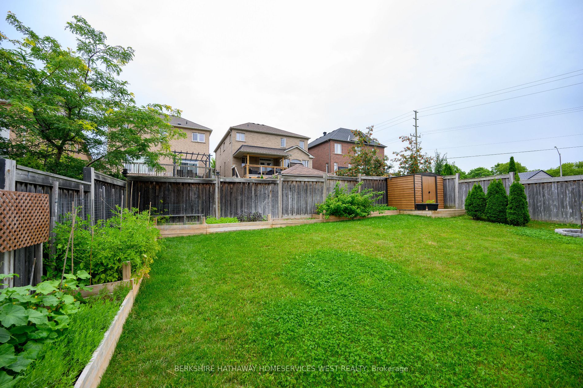 59 Gwillimbury Dr