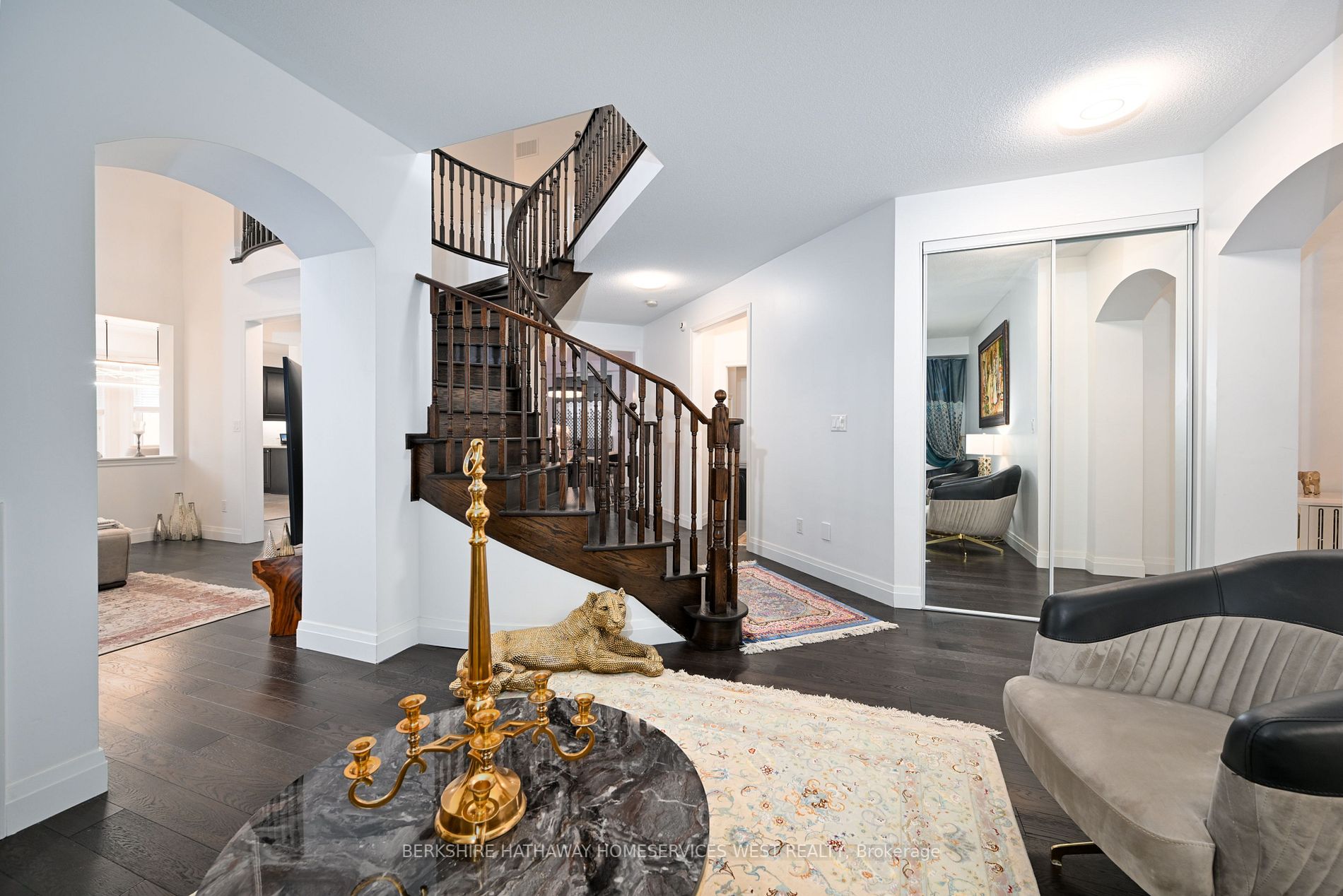59 Gwillimbury Dr