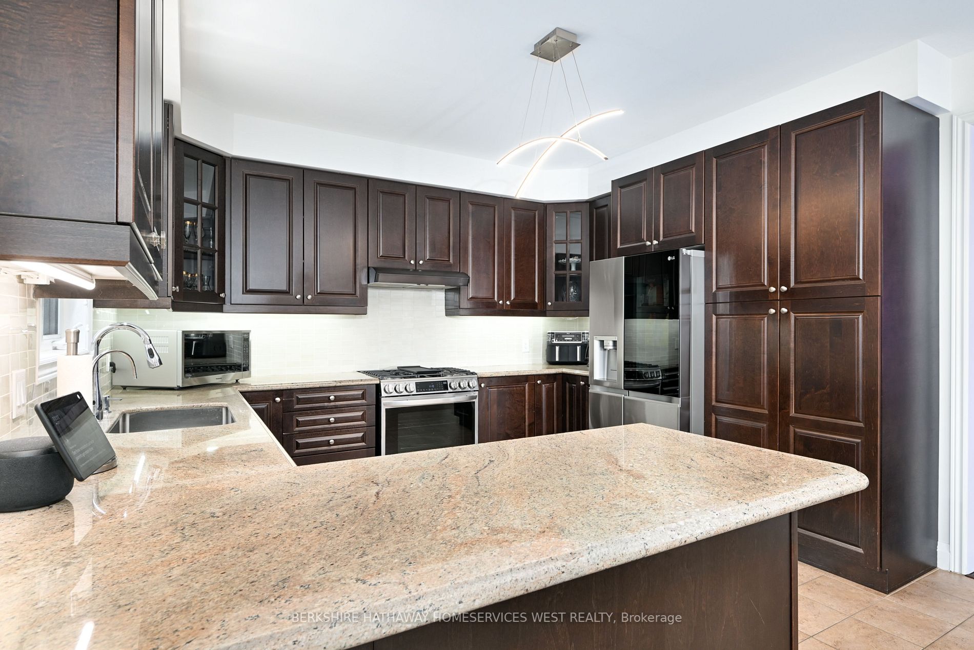 59 Gwillimbury Dr