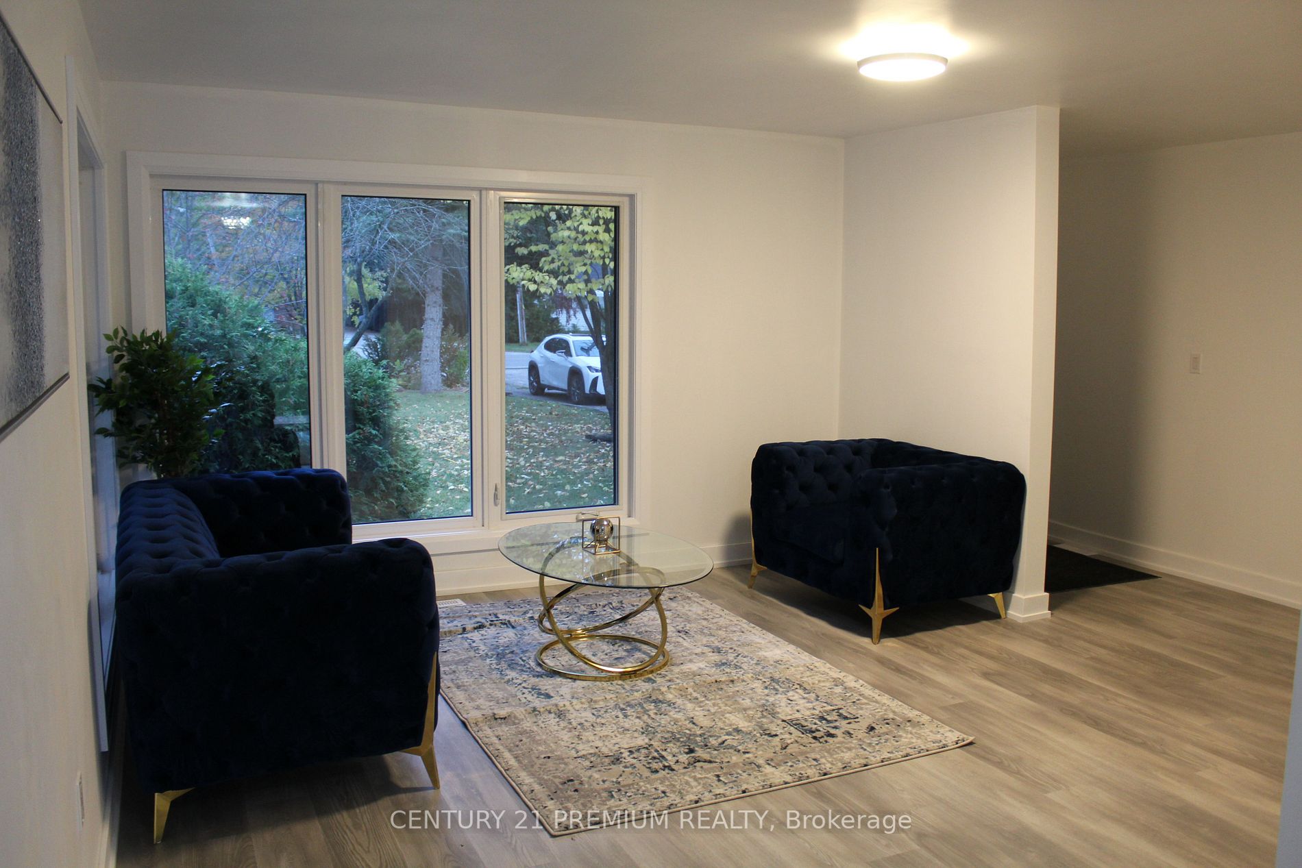 2134 Willard Ave