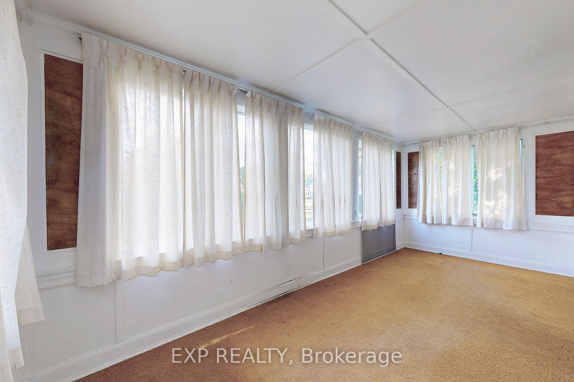 54 Fairpark Lane