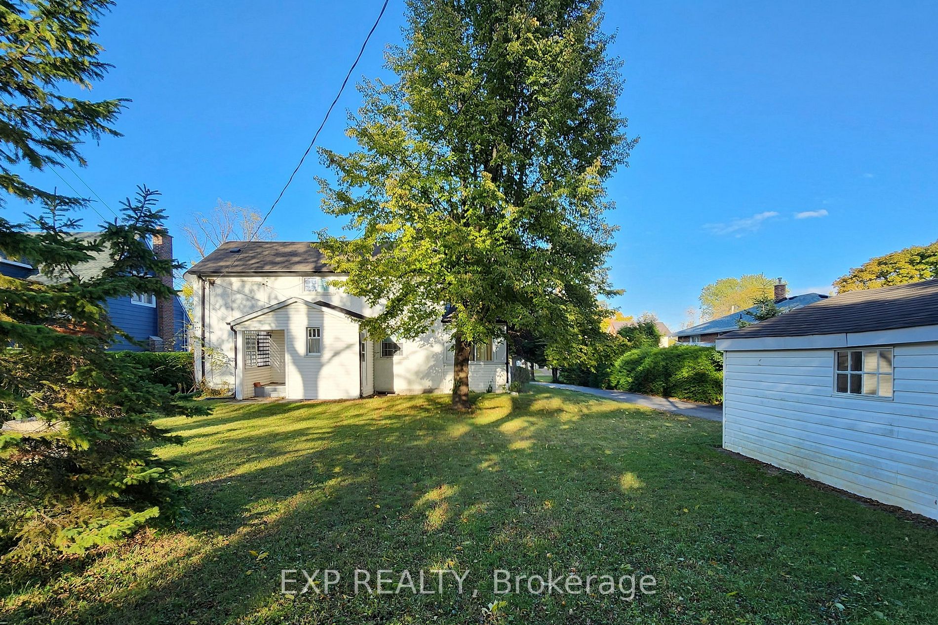 54 Fairpark Lane
