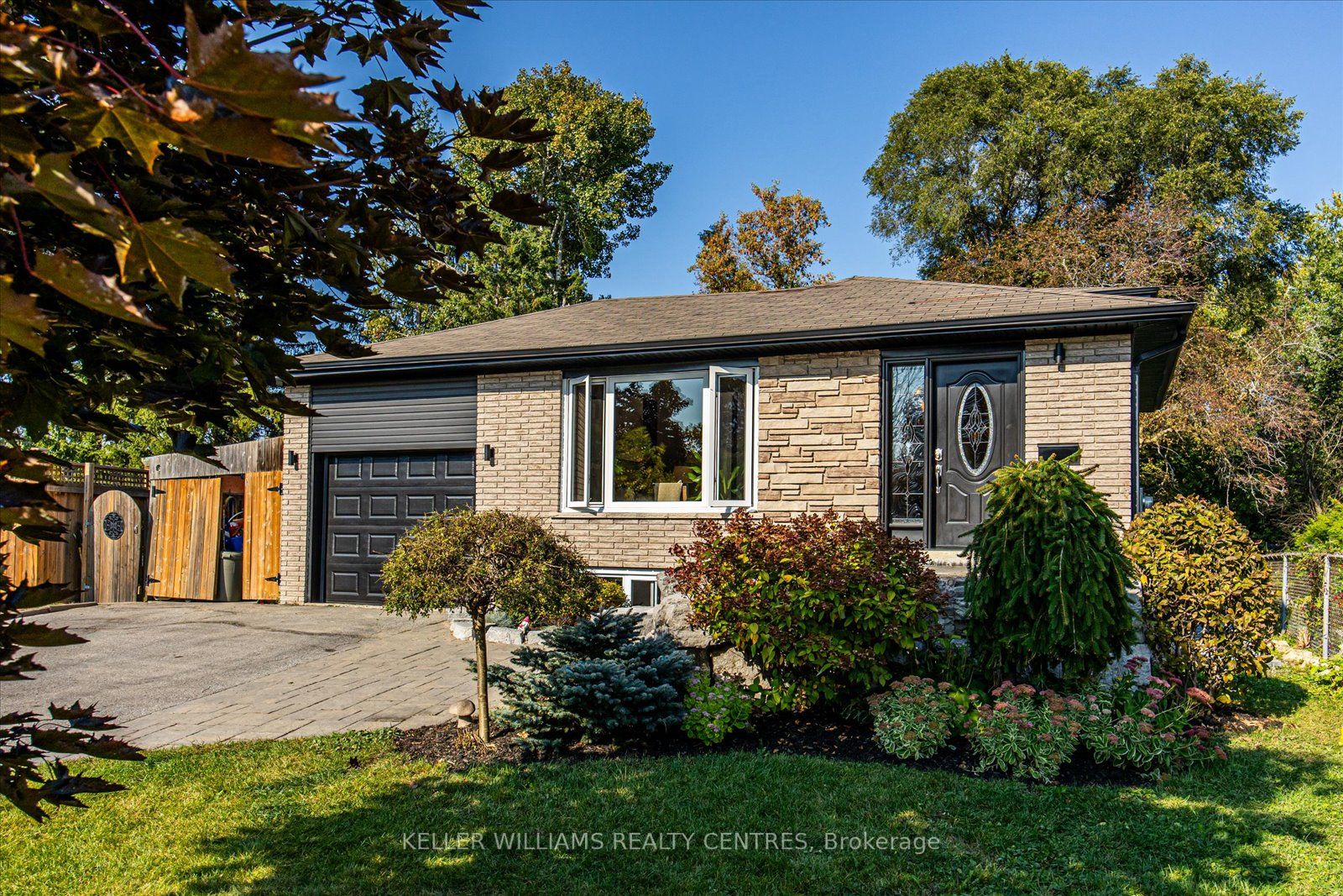 18 Boulding Dr
