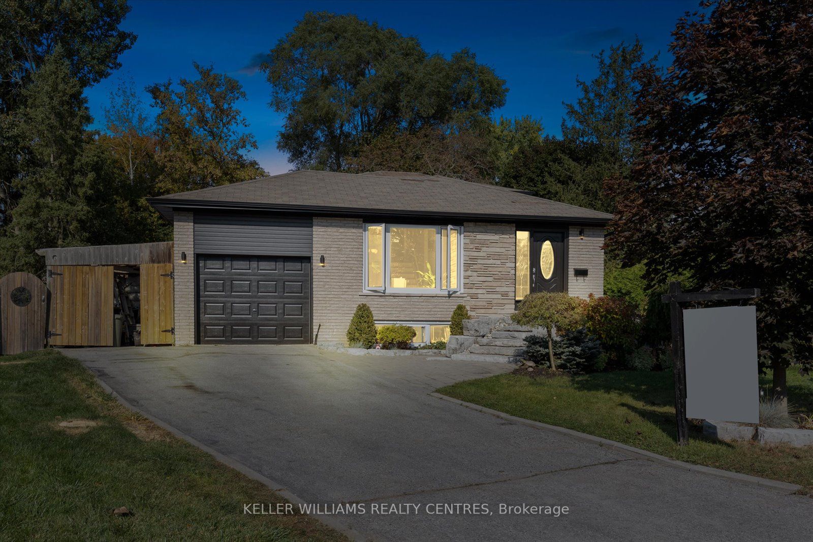 18 Boulding Dr