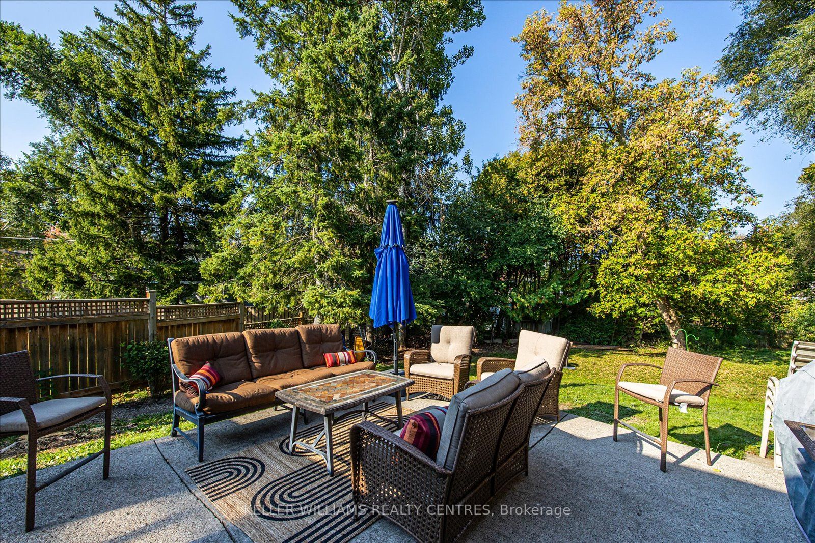 18 Boulding Dr