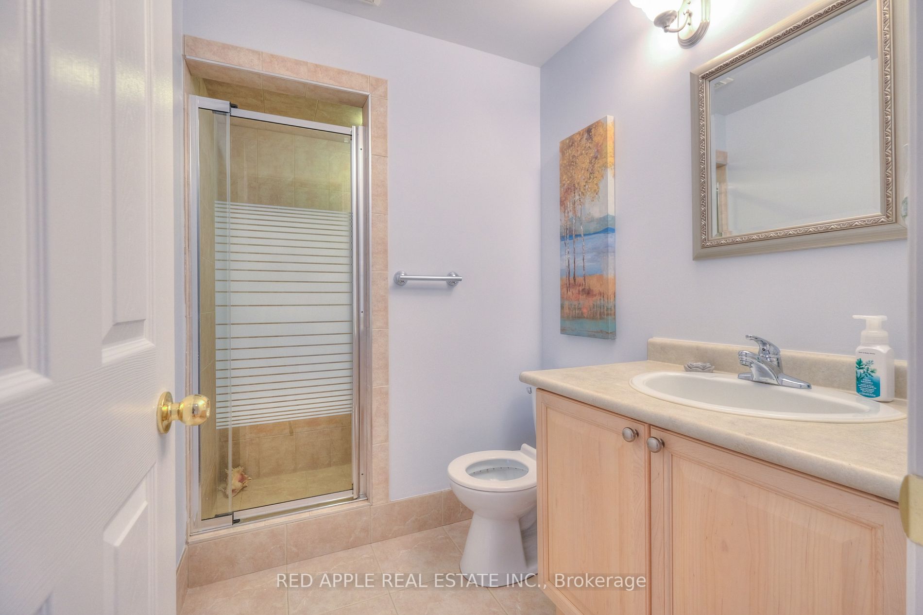 83 Kerfoot Cres