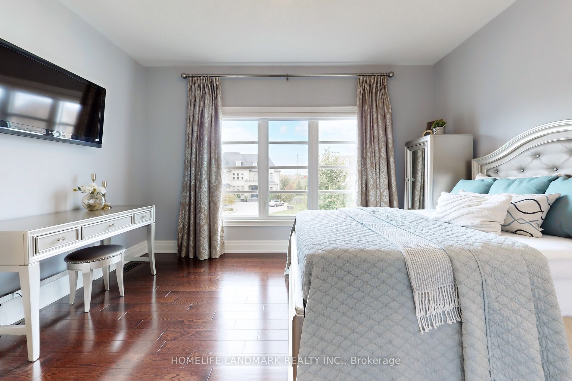 53 Carisbrooke Circ