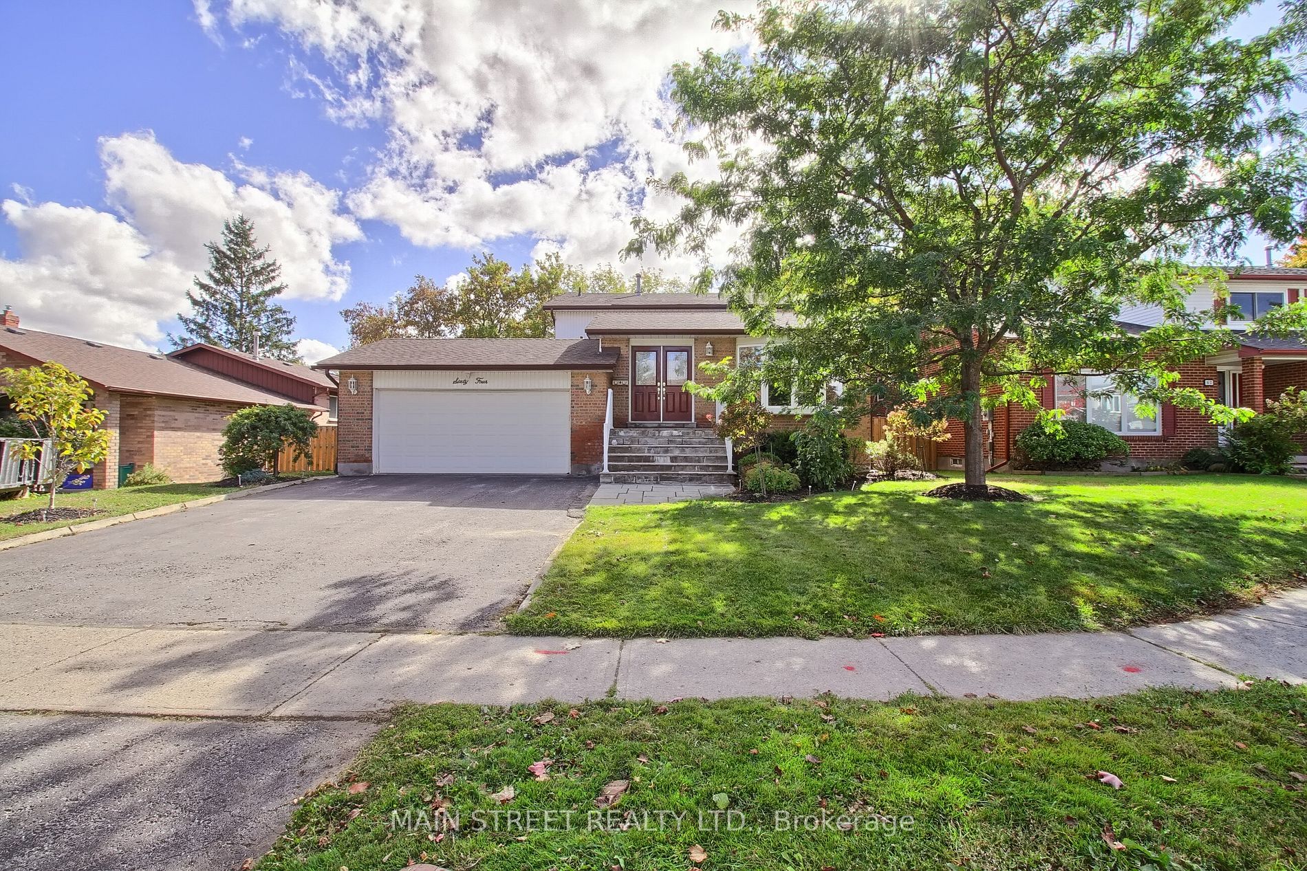 64 Cardinal Cres