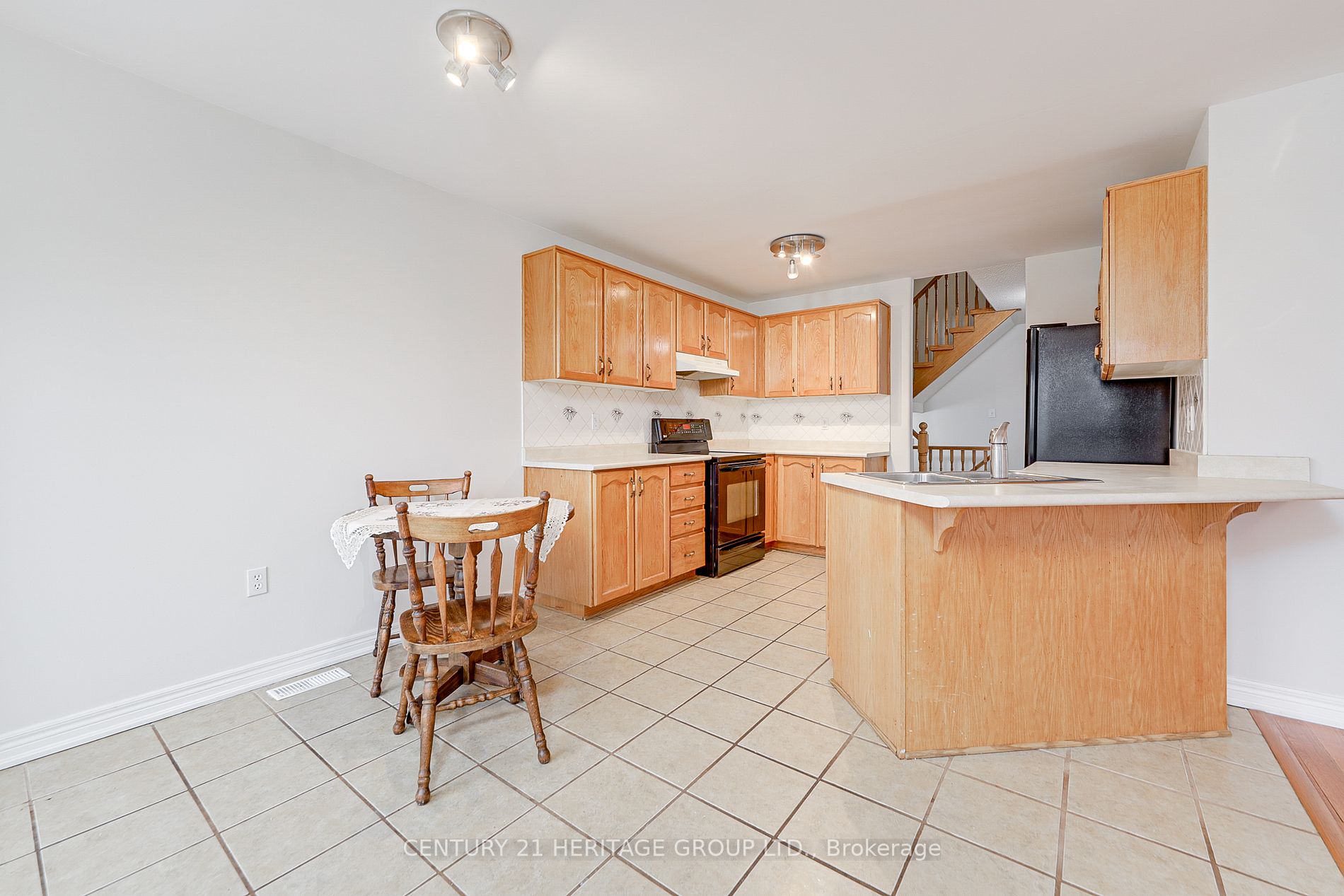51 Adams St